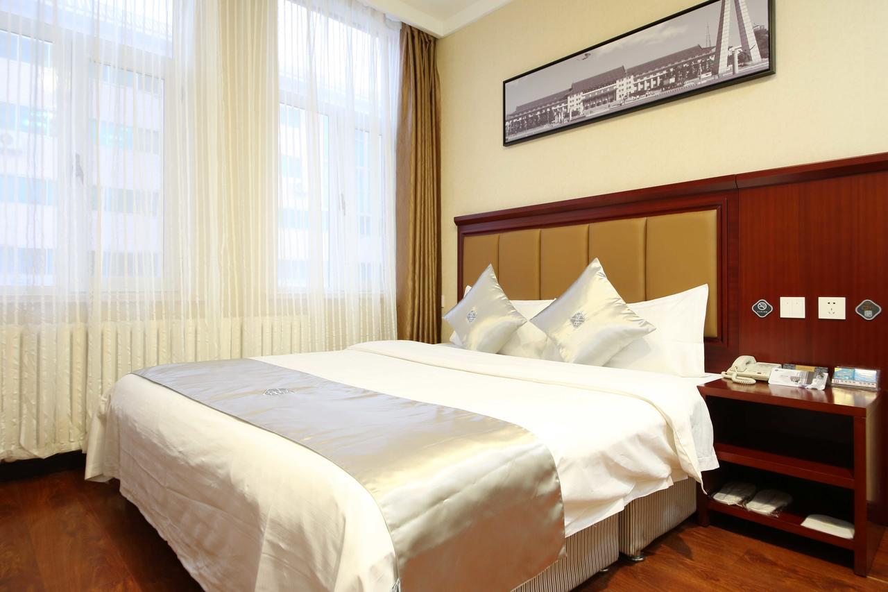 Chonpines Hotel Changchun Exterior foto